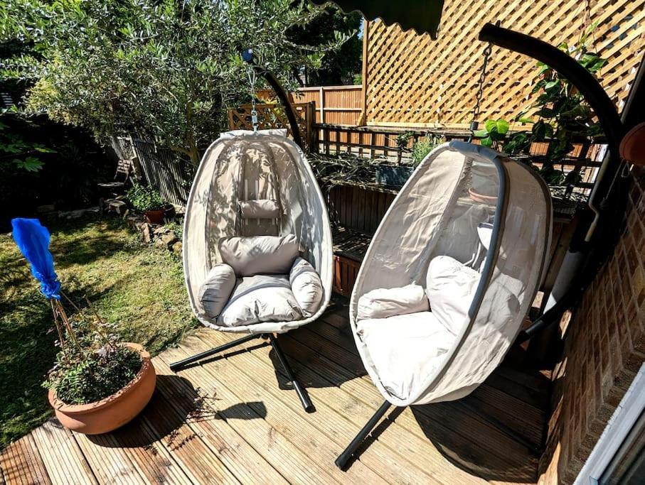 Charming 2-Bed Garden Flat Apartment Londra Exterior foto