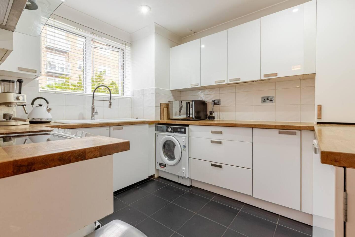Charming 2-Bed Garden Flat Apartment Londra Exterior foto