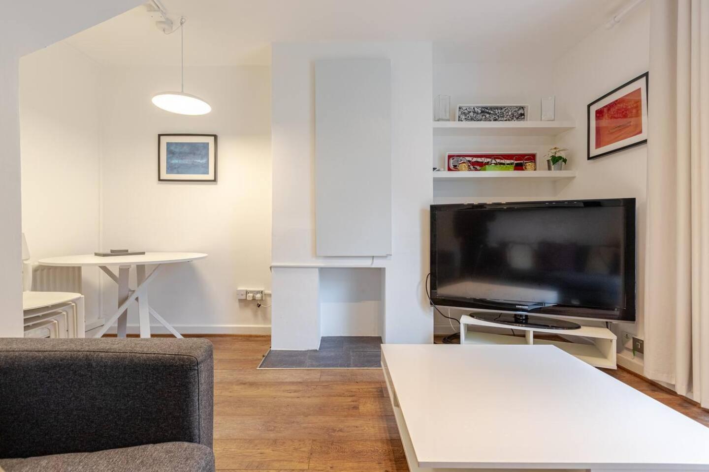 Charming 2-Bed Garden Flat Apartment Londra Exterior foto